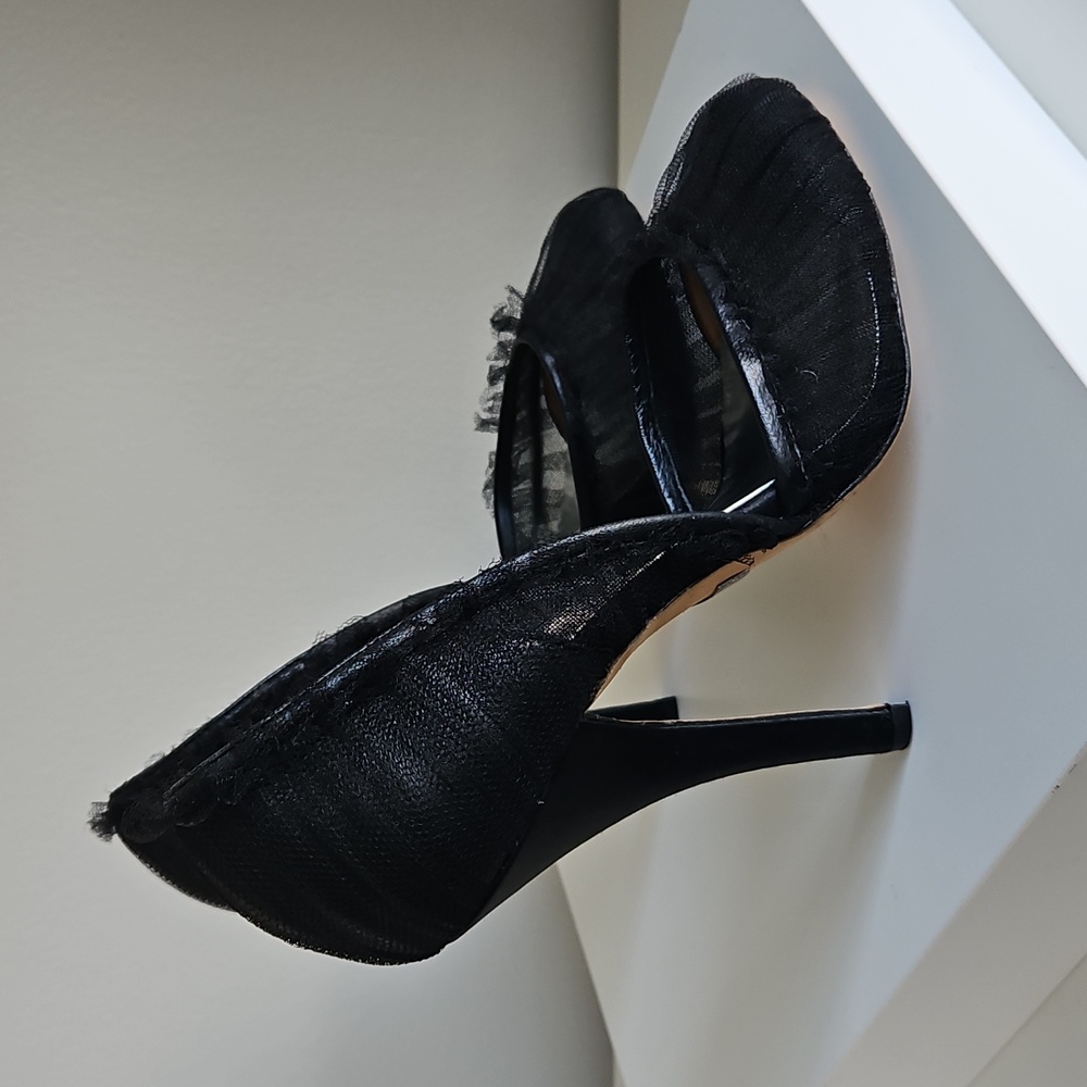 Badgley Mischka Women Heels size 7.5 Black 4.5 Inch Heel Pumps - Picture 5 of 8